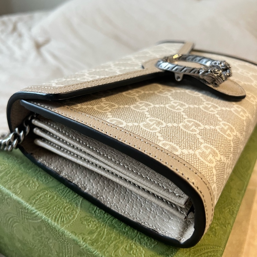 BRAND NEW/NEVER WORN Gucci Dinoysus Chain Wallet! - Picture 3 of 5